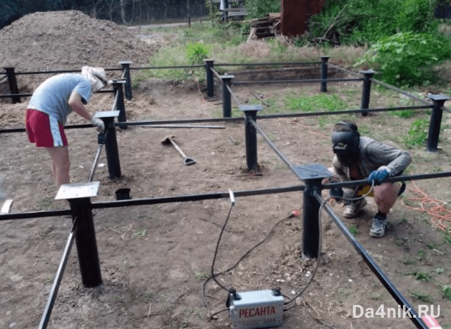 Фундамент на винтовых сваях: минусы и плюсы