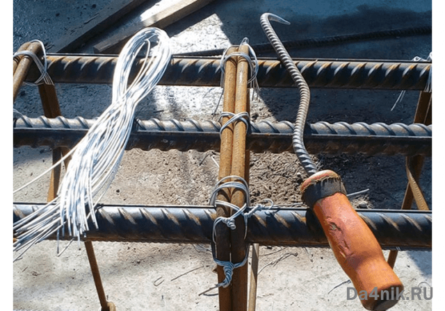 Как правильно армировать ленточный фундамент своими руками