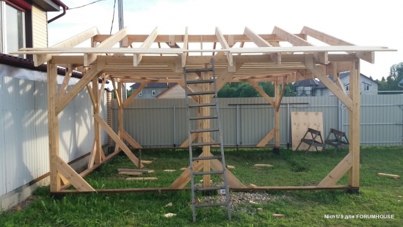 Строительство каркасного навеса на две машины в одиночку