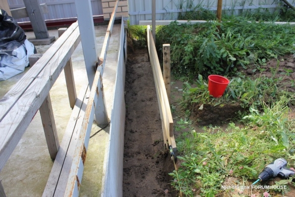 Строительство каркасного навеса на две машины в одиночку