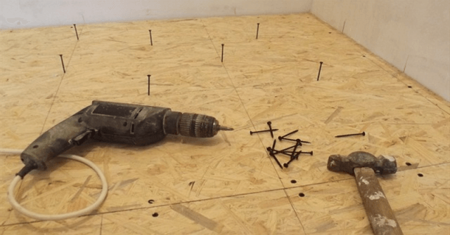 Укладка ОСБ плиты на деревянный и бетонный пол под линолеум