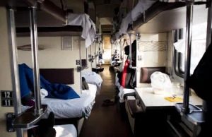 Остались только боковушки у туалета: почему в продаже уже нет билетов на южные курорты