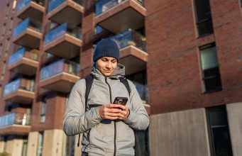 Суд защитил права жильца, критиковавшего ТСЖ в домовом чате